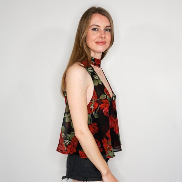 SHOW ME YOUR MUMU Roses Print Choker Top NWT - Picture 3 of 6